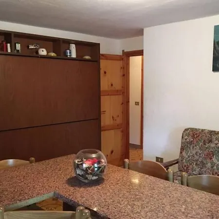 Apartment Appartamento Con Una Camera Da Letto Tirivel